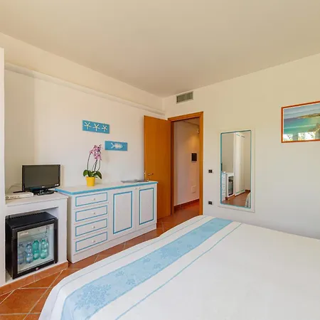 Lh La Funtana (adults Only) Отель Санта-Тереза-Галлура
